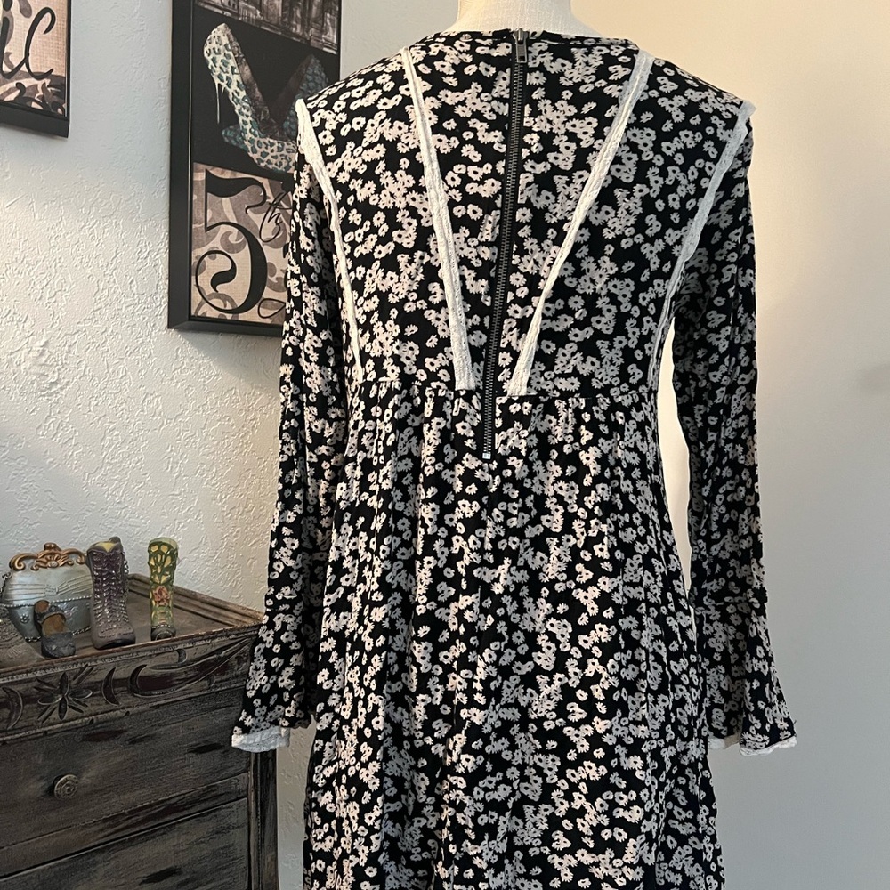 Free people like you best black cream boho bell sleeve floral mini dress - Picture 5 of 5